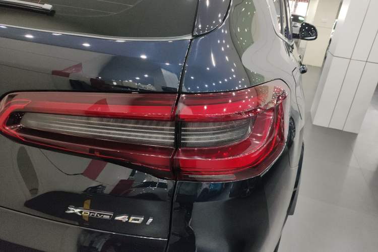 Used BMW X5 2020 xDrive40i M Sport Package Right Rear Taillight
