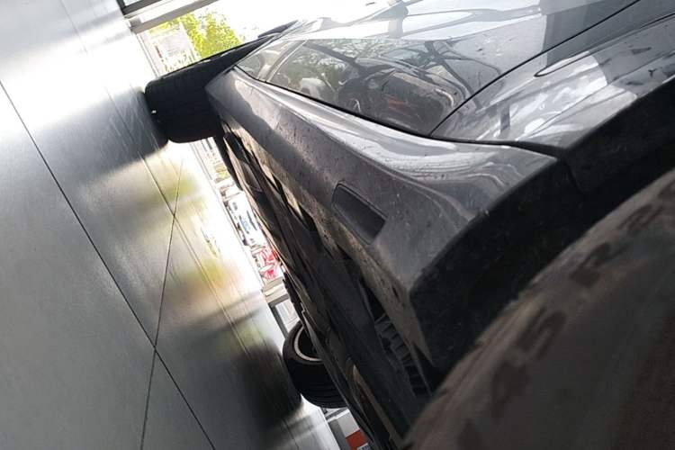 Used BMW X5 2020 xDrive30i M Sport Package Right Side Sill