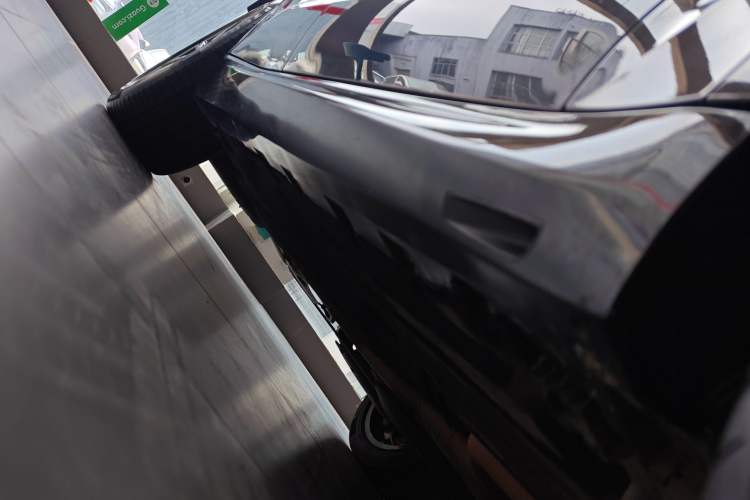 Used BMW X5 2020 xDrive30i M Sport Package Right Side Sill
