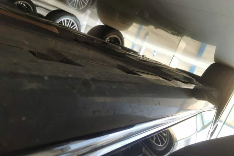 Used BMW X5 2020 xDrive40i M Sport Package Right Side Sill
