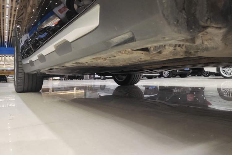 Used BMW X5 2020 xDrive30i X Design Package Right Side Sill