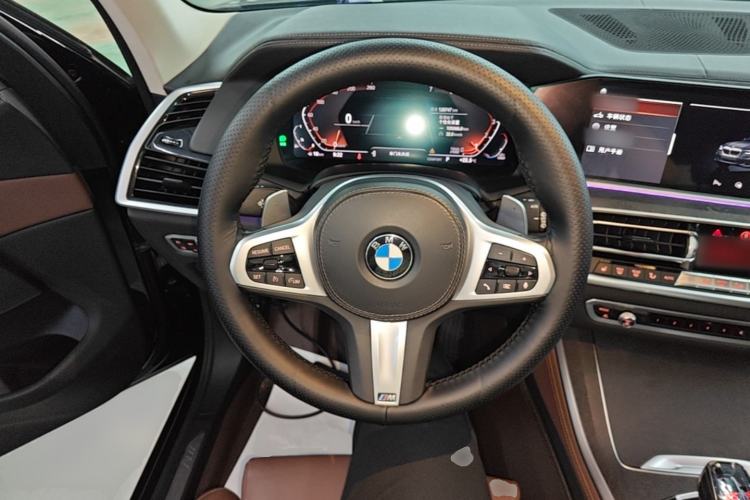 Used BMW X5 2020 xDrive30i M Sport Package Steering Wheel