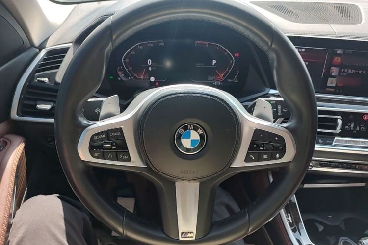 Used BMW X5 2020 xDrive30i M Sport Package Steering Wheel