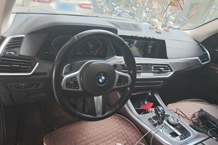 Used BMW X5 2020 xDrive30i M Sport Package Steering Wheel
