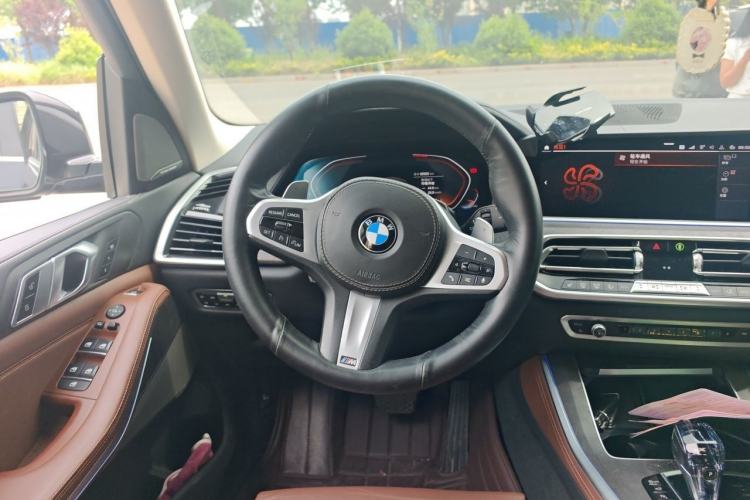 Used BMW X5 2020 xDrive40i M Sport Package Steering Wheel