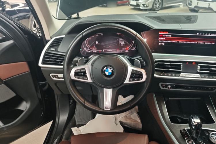 Used BMW X5 2020 xDrive40i M Sport Package Steering Wheel