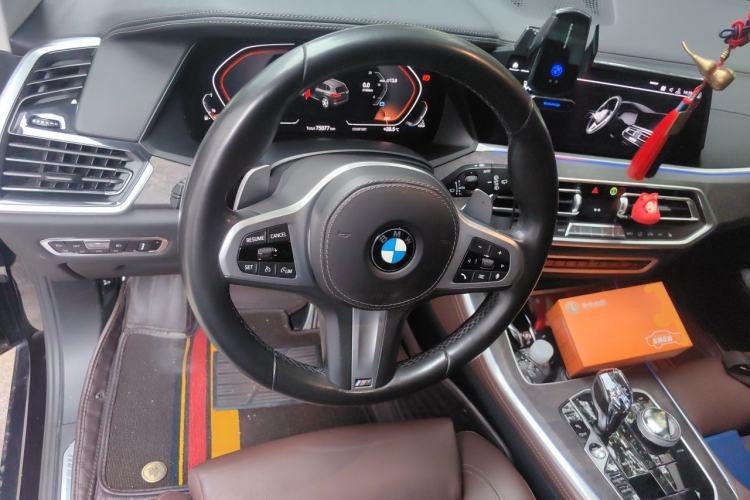 Used BMW X5 2020 xDrive40i M Sport Package Steering Wheel