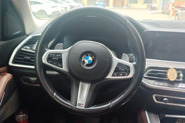 Used BMW X5 2020 xDrive40i M Sport Package Steering Wheel
