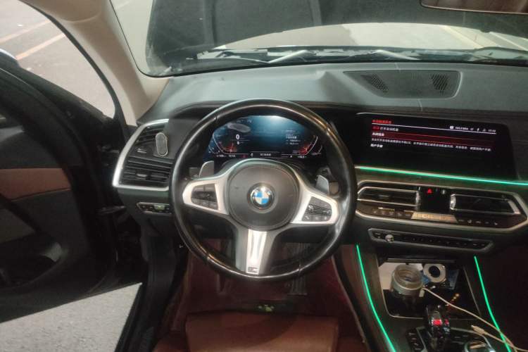 Used BMW X5 2020 xDrive40i M Sport Package Steering Wheel
