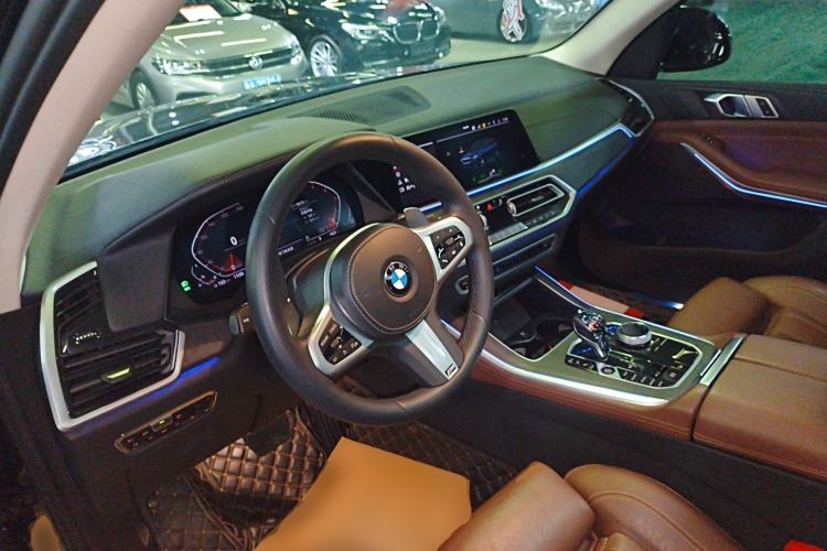 Used BMW X5 2020 xDrive30i M Sport Package Steering Wheel