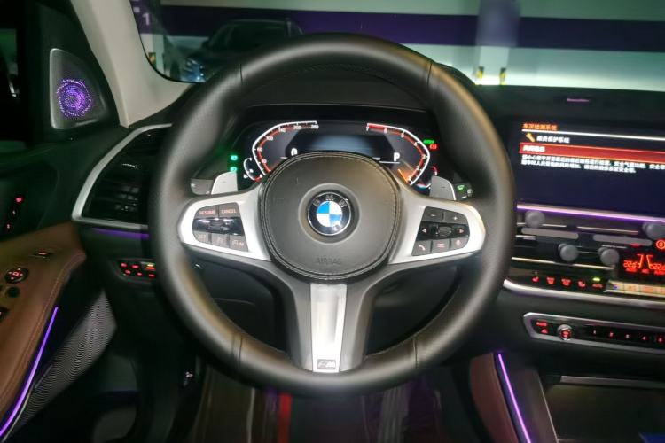 Used BMW X5 2020 xDrive30i M Sport Package Steering Wheel