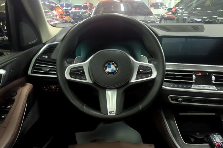 Used BMW X5 2020 xDrive40i M Sport Package Steering Wheel