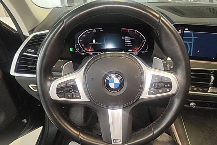 Used BMW X5 2020 xDrive30i M Sport Package Steering Wheel