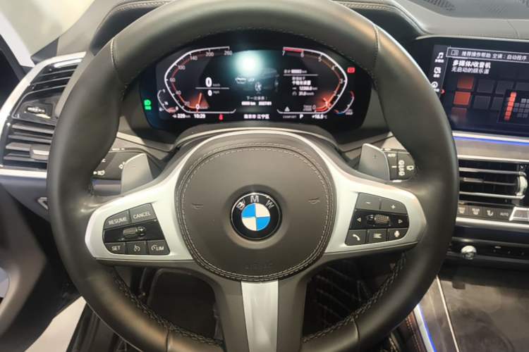 Used BMW X5 2020 xDrive30i M Sport Package Steering Wheel