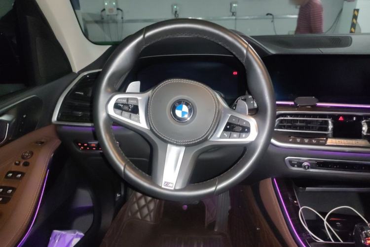 Used BMW X5 2020 xDrive40i M Sport Package Steering Wheel