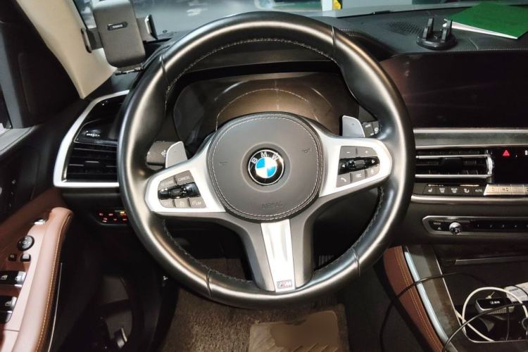 Used BMW X5 2020 xDrive30i M Sport Package Steering Wheel