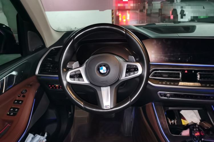Used BMW X5 2020 xDrive40i M Sport Package Steering Wheel