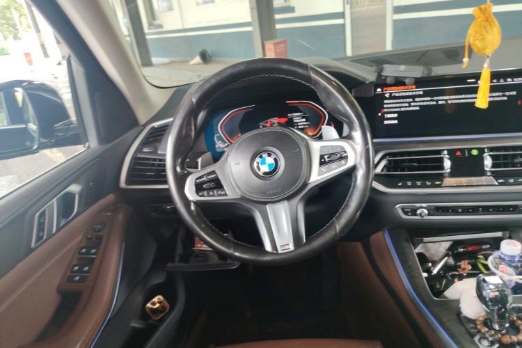 Used BMW X5 2020 xDrive30i M Sport Package Steering Wheel