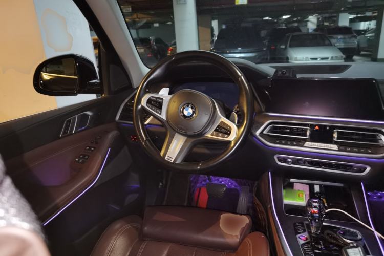 Used BMW X5 2020 xDrive40i M Sport Package Steering Wheel