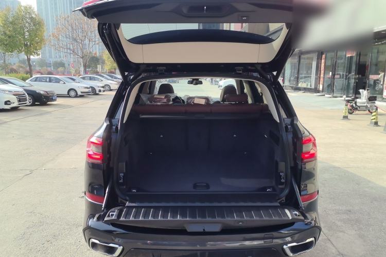 Used BMW X5 2020 xDrive30i M Sport Package Trunk