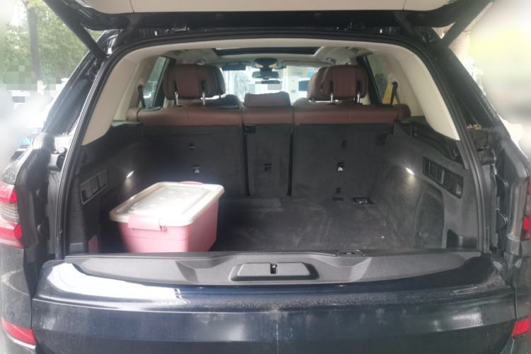 Used BMW X5 2020 xDrive40i M Sport Package Trunk