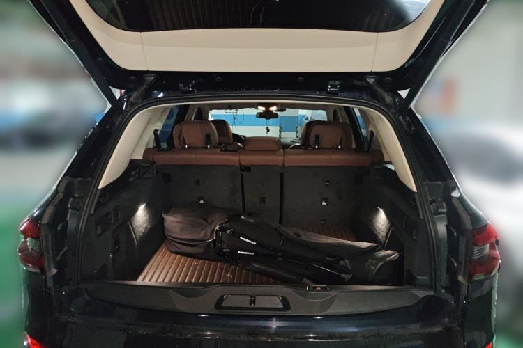 Used BMW X5 2020 xDrive40i M Sport Package Trunk