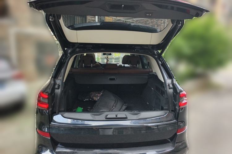 Used BMW X5 2020 xDrive30i M Sport Package Trunk