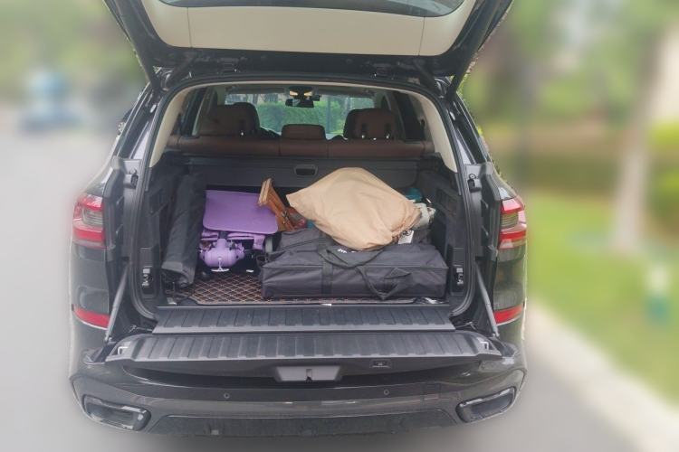 Used BMW X5 2020 xDrive40i M Sport Package Trunk