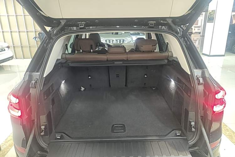 Used BMW X5 2020 xDrive30i M Sport Package Trunk