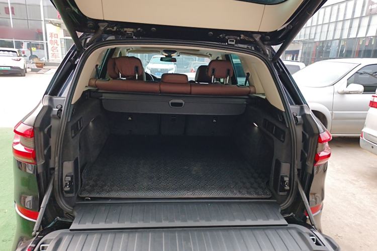 Used BMW X5 2020 xDrive30i M Sport Package Trunk