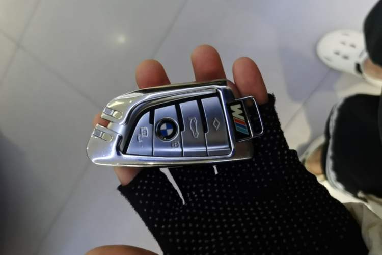 Used BMW X5 2020 xDrive30i X Design Package Vehicle Key