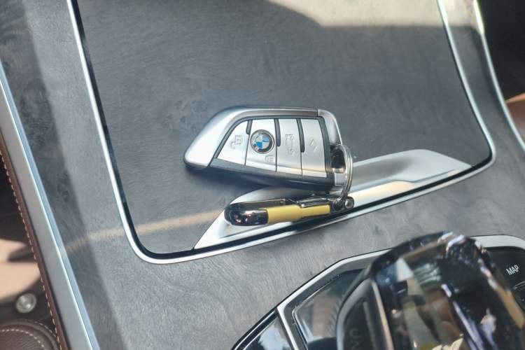 Used BMW X5 2020 xDrive30i X Design Package Vehicle Key