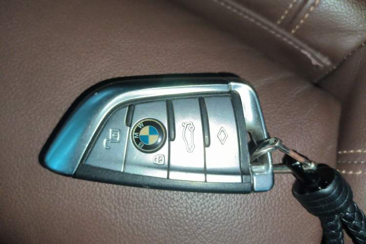 Used BMW X5 2020 xDrive30i X Design Package Vehicle Key