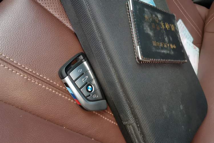 Used BMW X5 2020 xDrive40i M Sport Package Vehicle Key
