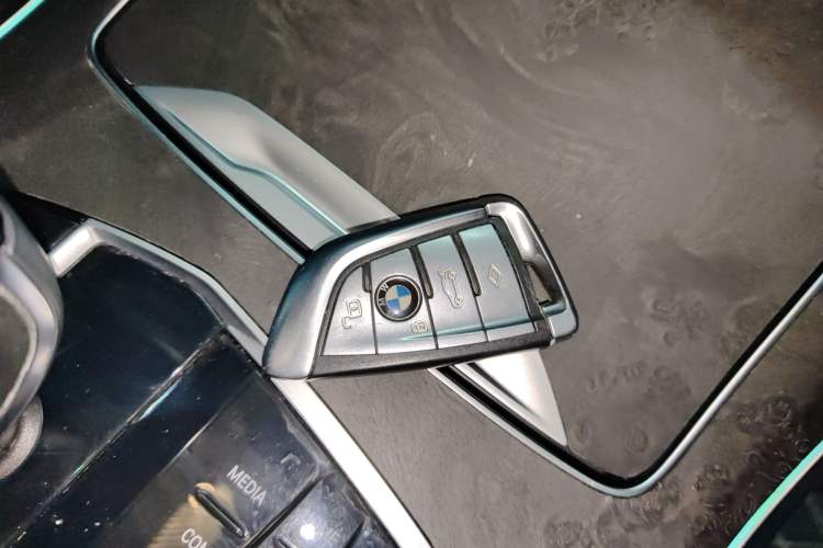 Used BMW X5 2020 xDrive30i X Design Package Vehicle Key