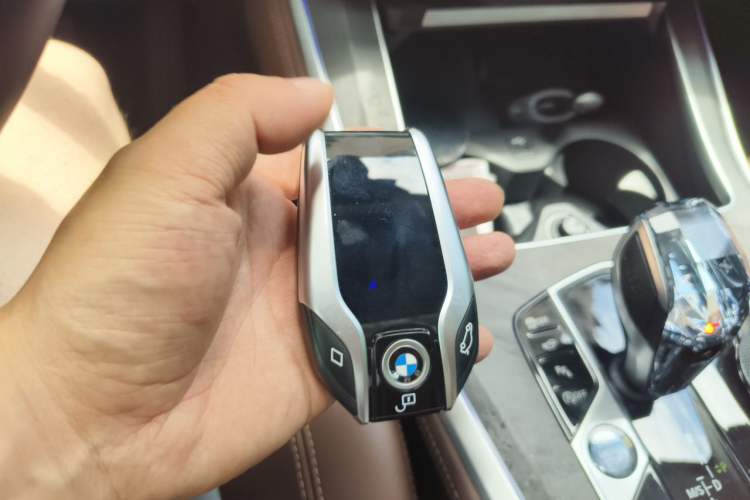 Used BMW X5 2020 xDrive40i M Sport Package Vehicle Key