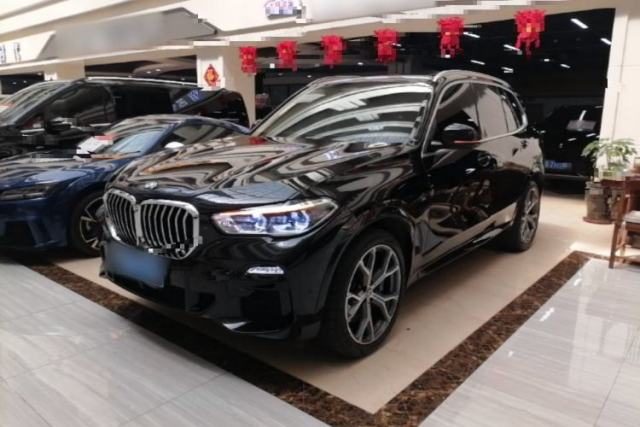 Used BMW X5 2020 xDrive40i Luxury Model with M Sport Package