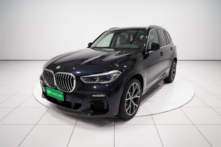 Used BMW X5 2020 xDrive40i Luxury Model with M Sport Package Guazi used car, China used car export, Used car for sale, Used BMW cars, Cheapest cars for sale