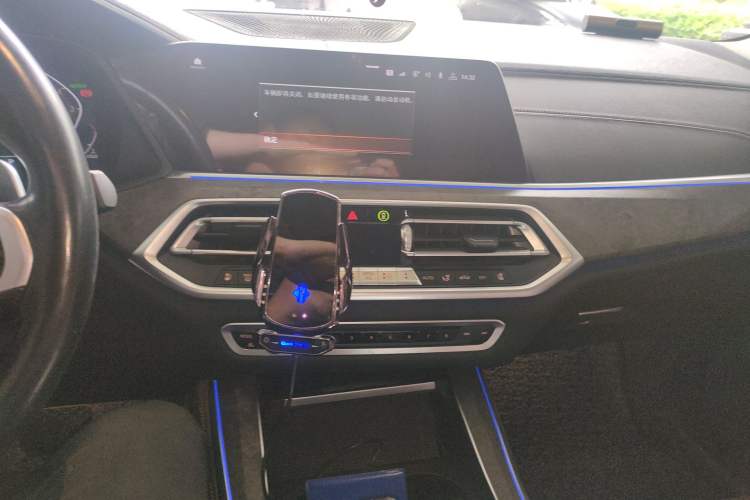 Used BMW X5 2020 xDrive40i M Sport Package Audio And AC Panel
