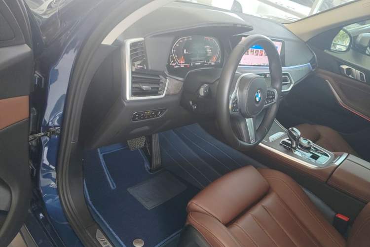 Used BMW X5 2020 xDrive30i M Sport Package Driver Seat