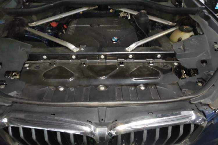 Used BMW X5 2020 xDrive30i M Sport Package Engine Bay