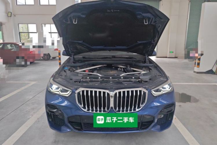 Used BMW X5 2020 xDrive30i M Sport Package Engine Bay