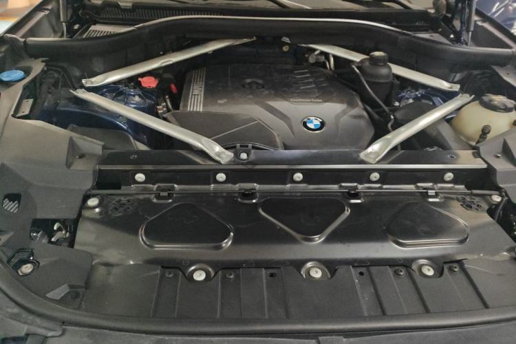 Used BMW X5 2020 xDrive30i M Sport Package Engine Bay
