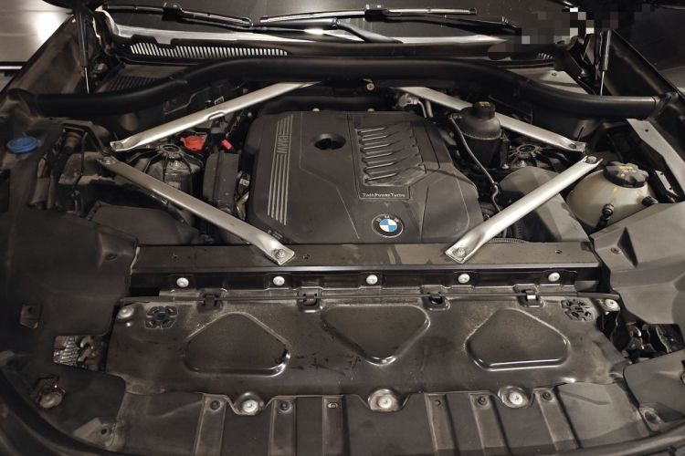 Used BMW X5 2020 xDrive40i M Sport Package Engine Bay
