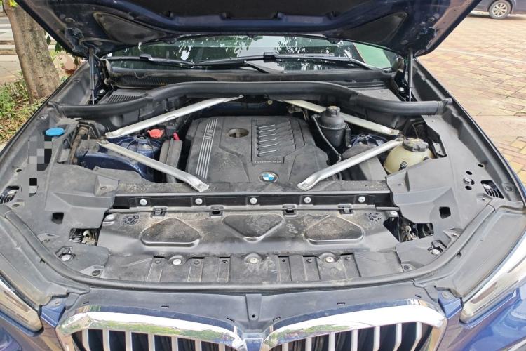Used BMW X5 2020 xDrive40i M Sport Package Engine Bay