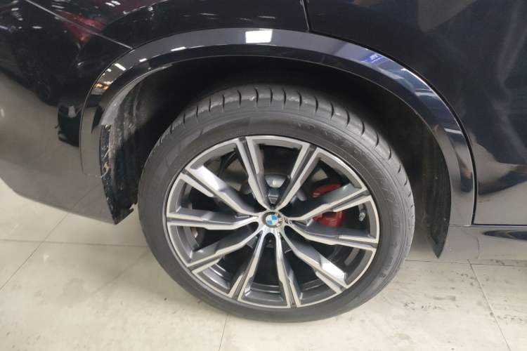 Used BMW X5 2020 xDrive40i M Sport Package Exterior 1