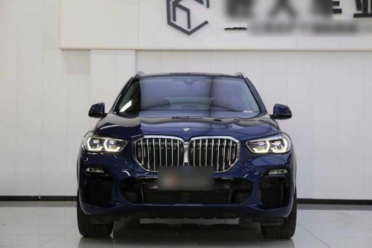 Used BMW X5 2020 xDrive40i M Sport Package Exterior 1