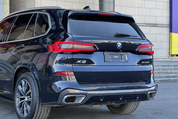 Used BMW X5 2020 xDrive30i M Sport Package Exterior 4