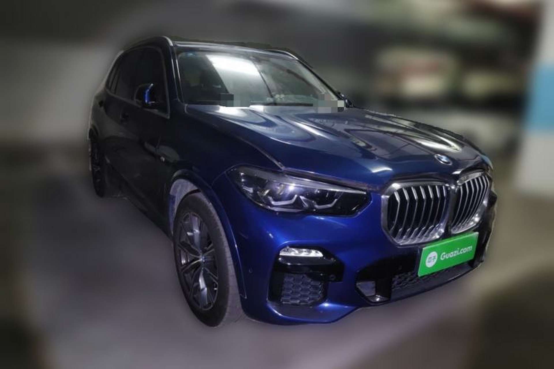 Used BMW X5 2020 xDrive30i M Sport Package Front Right 45 Deg