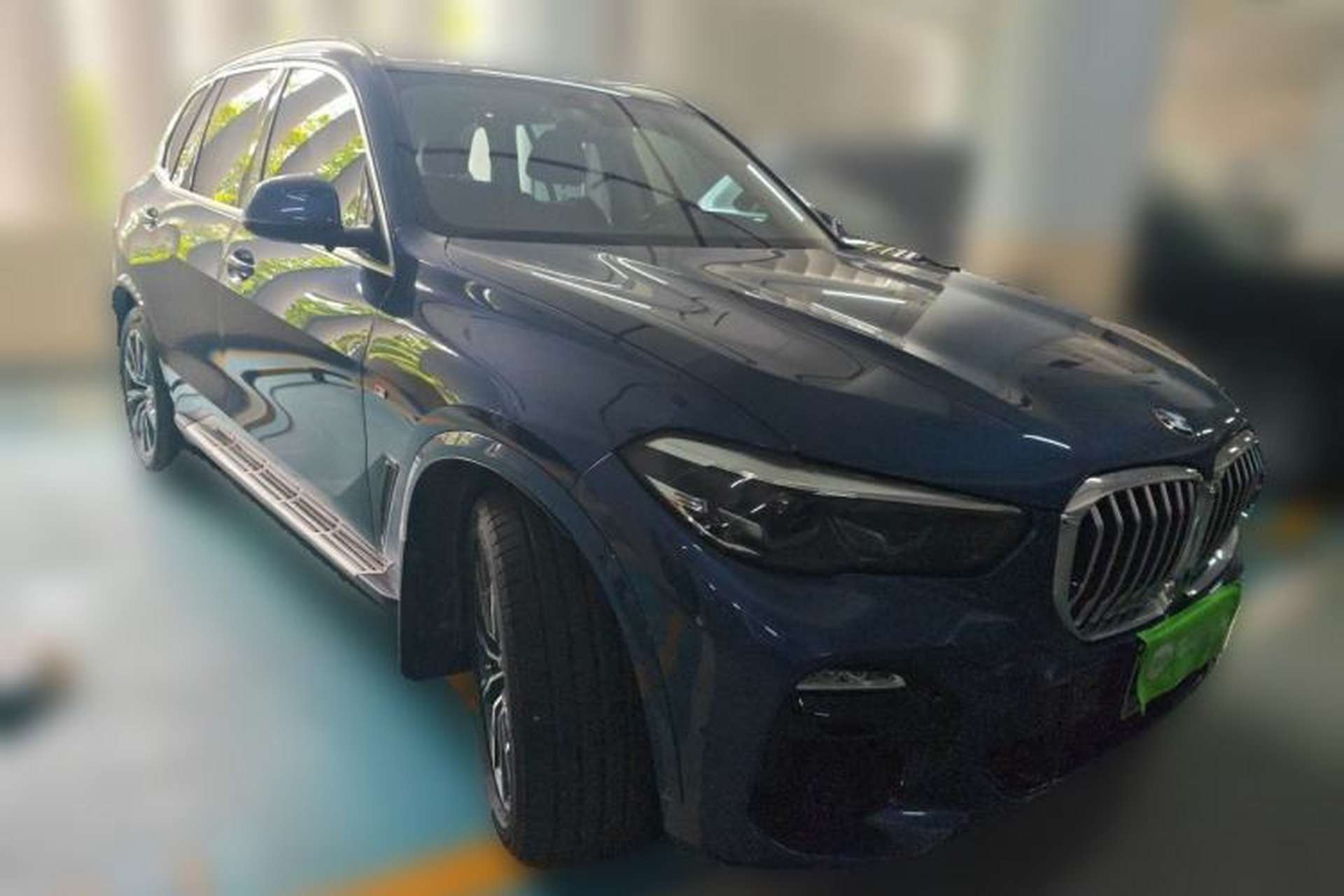 Used BMW X5 2020 xDrive30i M Sport Package Front Right 45 Deg